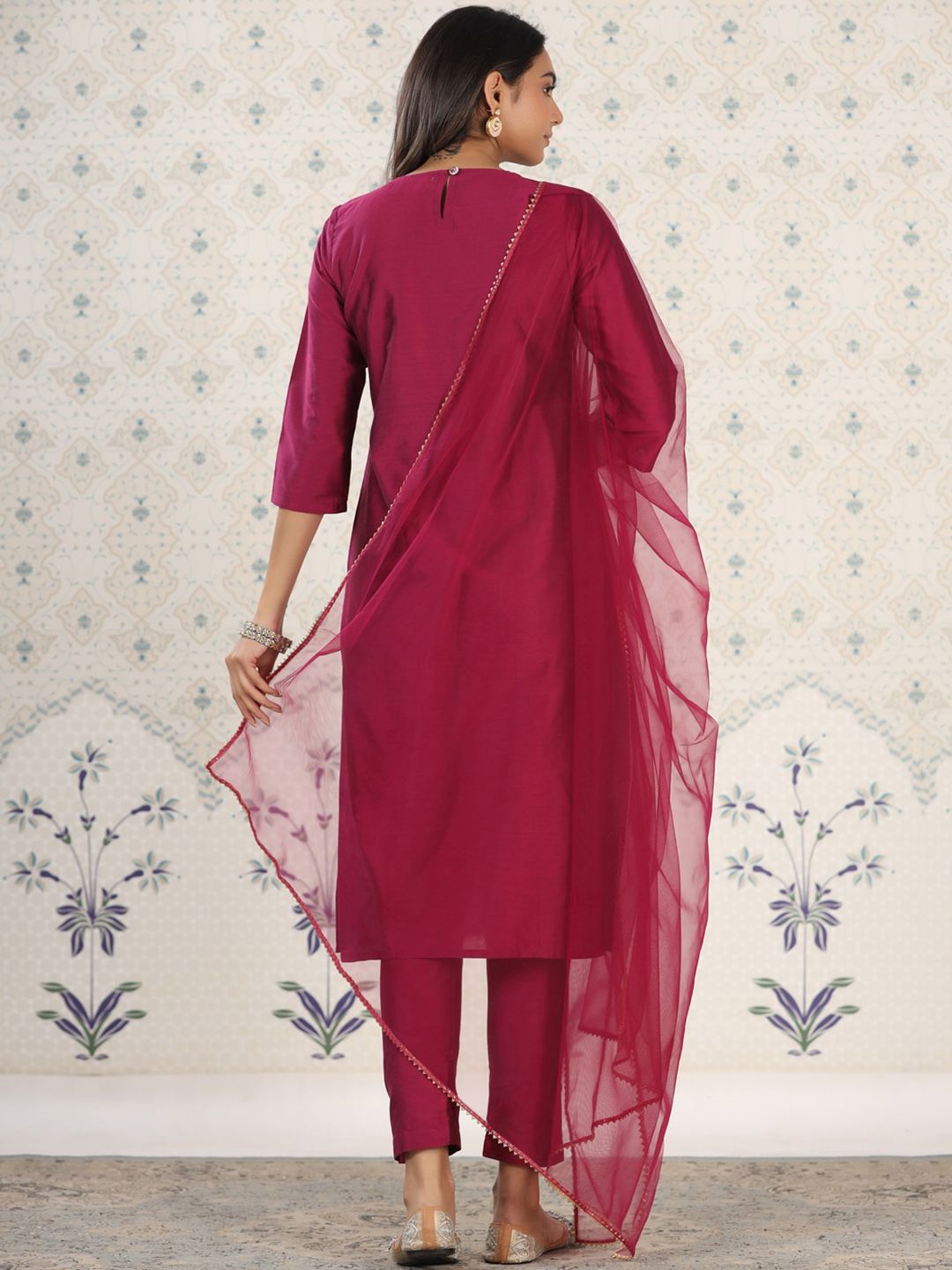 Ode by House of Pataudi Ethnic Motifs Yoke Design Straight Kurta With Trousers & Dupatta - Distacart