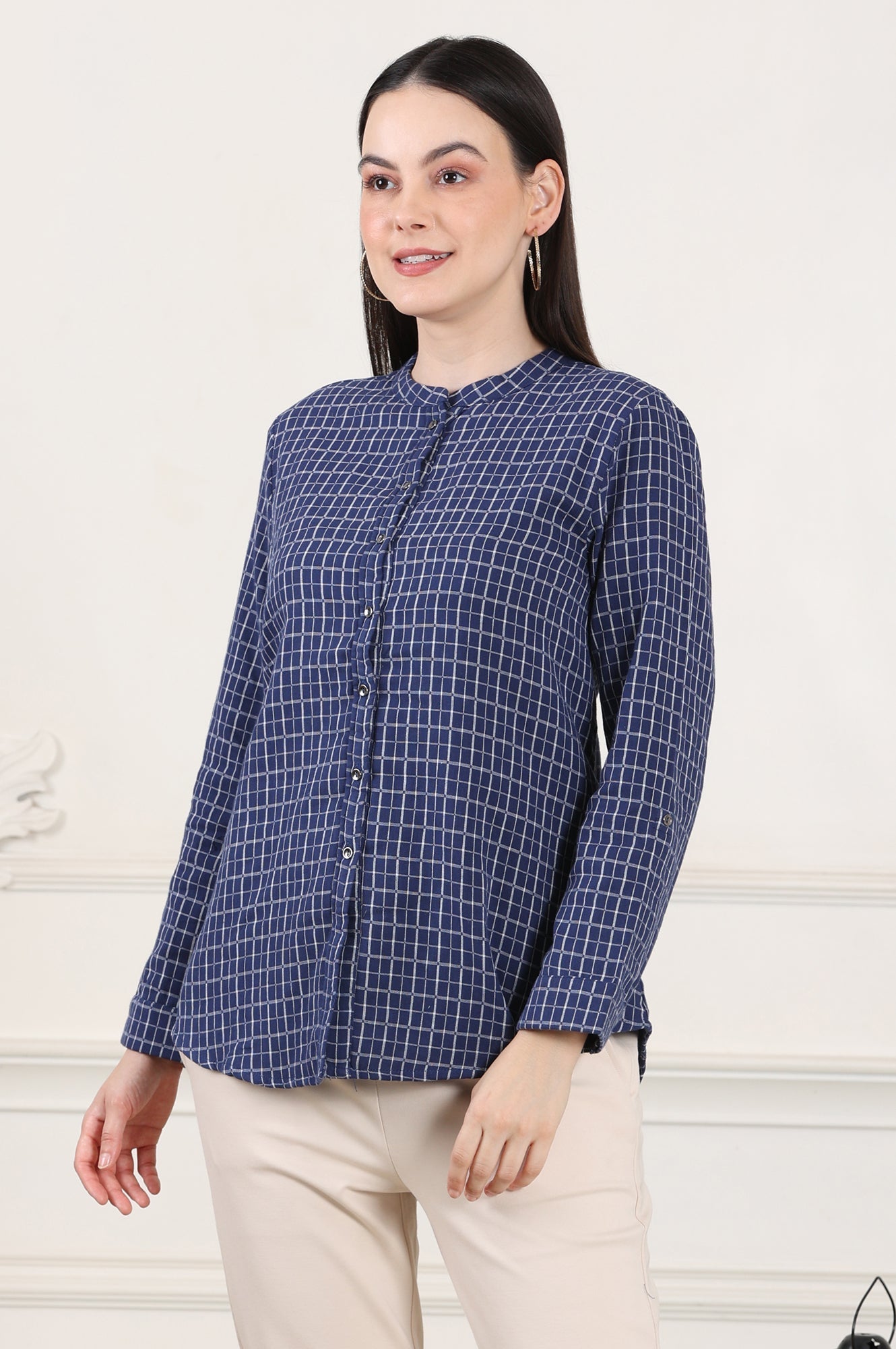 https://cdn.shopify.com/s/files/1/0722/3148/5636/files/24AUSTW12084-830317_4_d7348a20-e4e1-4e2e-8d24-e8131651dc3c.jpg?v=1760483526