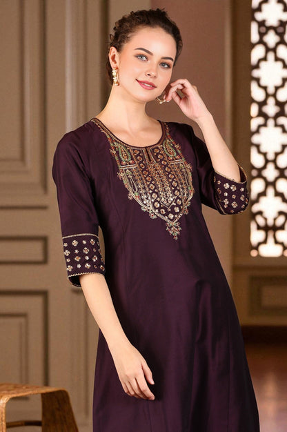 https://cdn.shopify.com/s/files/1/0722/3148/5636/files/24AUW11970-222619.jpg?v=1760483313