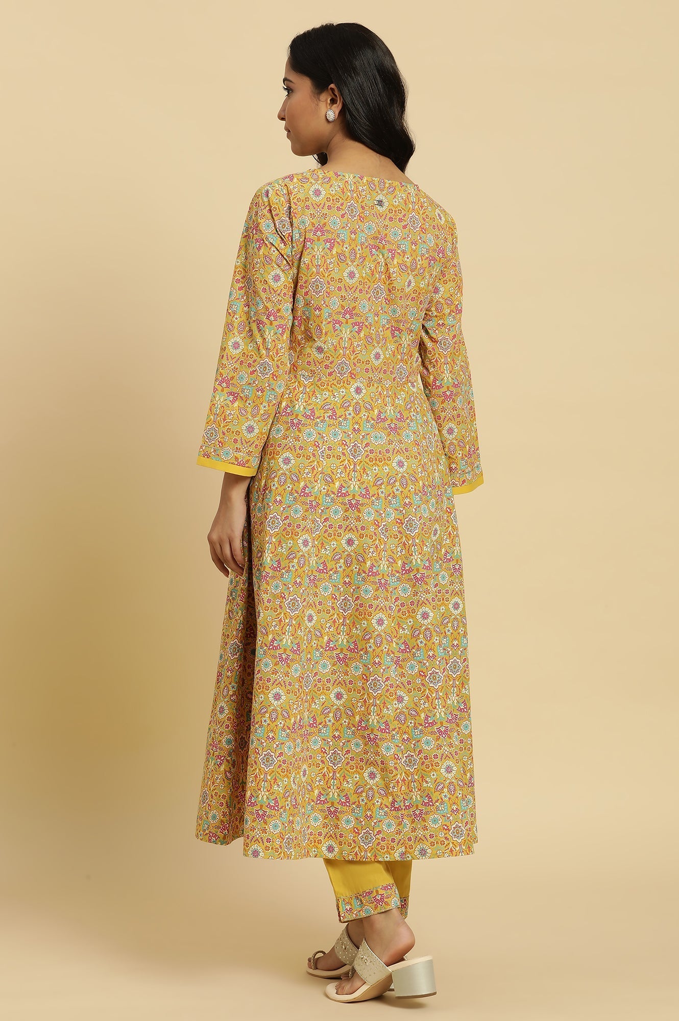 https://cdn.shopify.com/s/files/1/0722/3148/5636/files/24FESTWS10952-C7144_4_fec82b20-dae1-41ce-af4c-7eb5c8140d27.jpg?v=1772276654