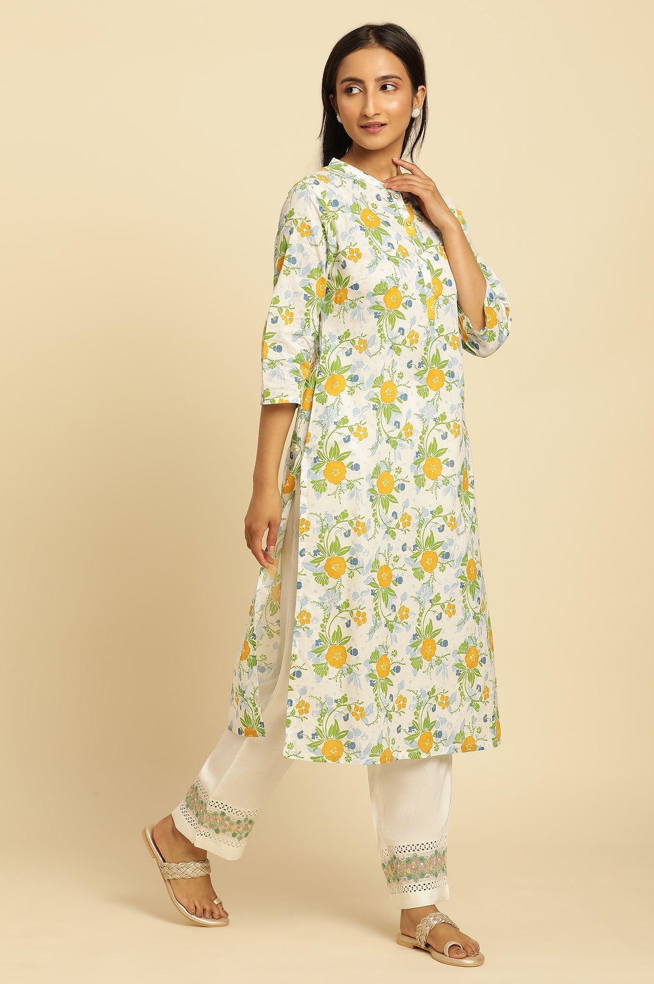 https://cdn.shopify.com/s/files/1/0722/3148/5636/files/24FEW10759-123509_5_40a3f9e2-0b7d-4dbd-abb6-55b75e1c4129.jpg?v=1760476215