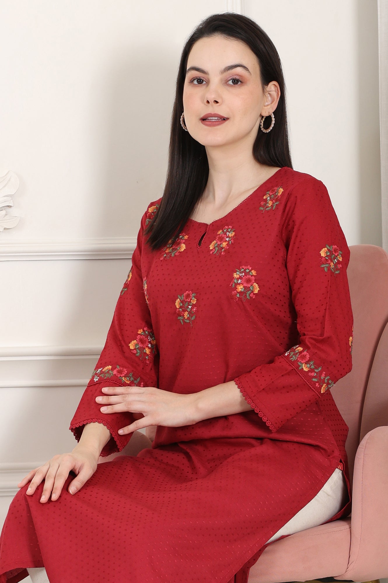 https://cdn.shopify.com/s/files/1/0722/3148/5636/files/24FEW11018-222028_1_a52d1ce7-26be-4e24-b758-63f6635d34b7.jpg?v=1760483336