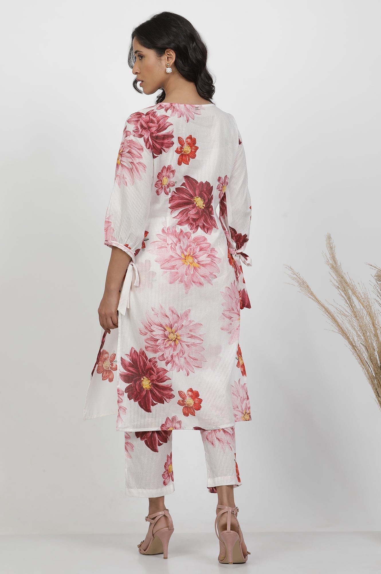 https://cdn.shopify.com/s/files/1/0722/3148/5636/files/24FEW11252-123564_4_dc6edf57-cb4c-4ef7-ac78-c1ab855ddfd8.jpg?v=1760474413