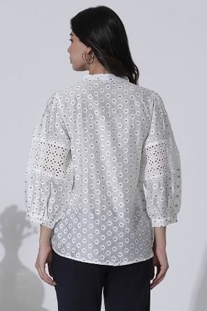https://cdn.shopify.com/s/files/1/0722/3148/5636/files/24FEW30771-830327_3_a6be1c29-b152-42e3-b7b3-c447d28bbf72.jpg?v=1760476649