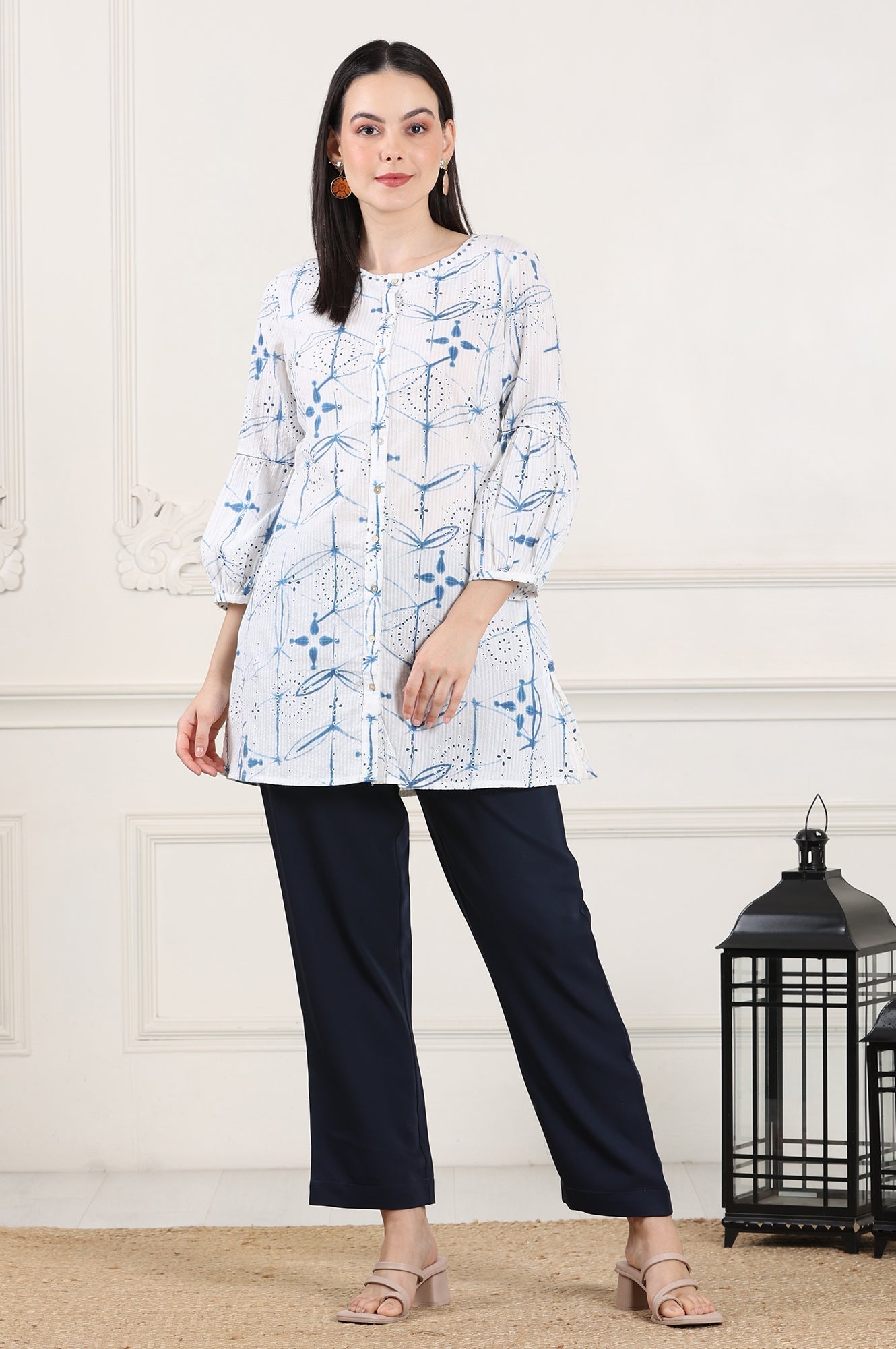 https://cdn.shopify.com/s/files/1/0722/3148/5636/files/24FEW31098-125047_9_de03401b-b1dd-4e7a-af30-406353cec1e6.jpg?v=1772277446