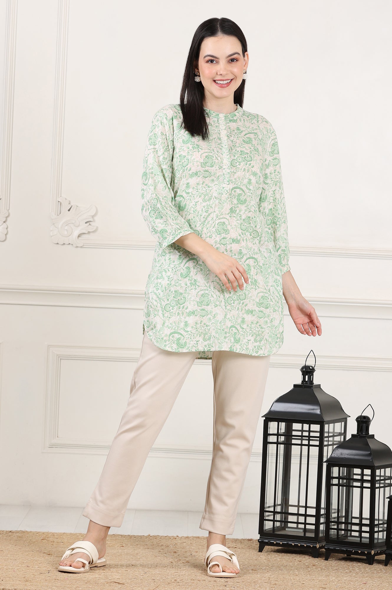 https://cdn.shopify.com/s/files/1/0722/3148/5636/files/24FEW31099-125048_8_b89e26ad-7ae7-48bb-ae76-006691c3beb3.jpg?v=1760483139