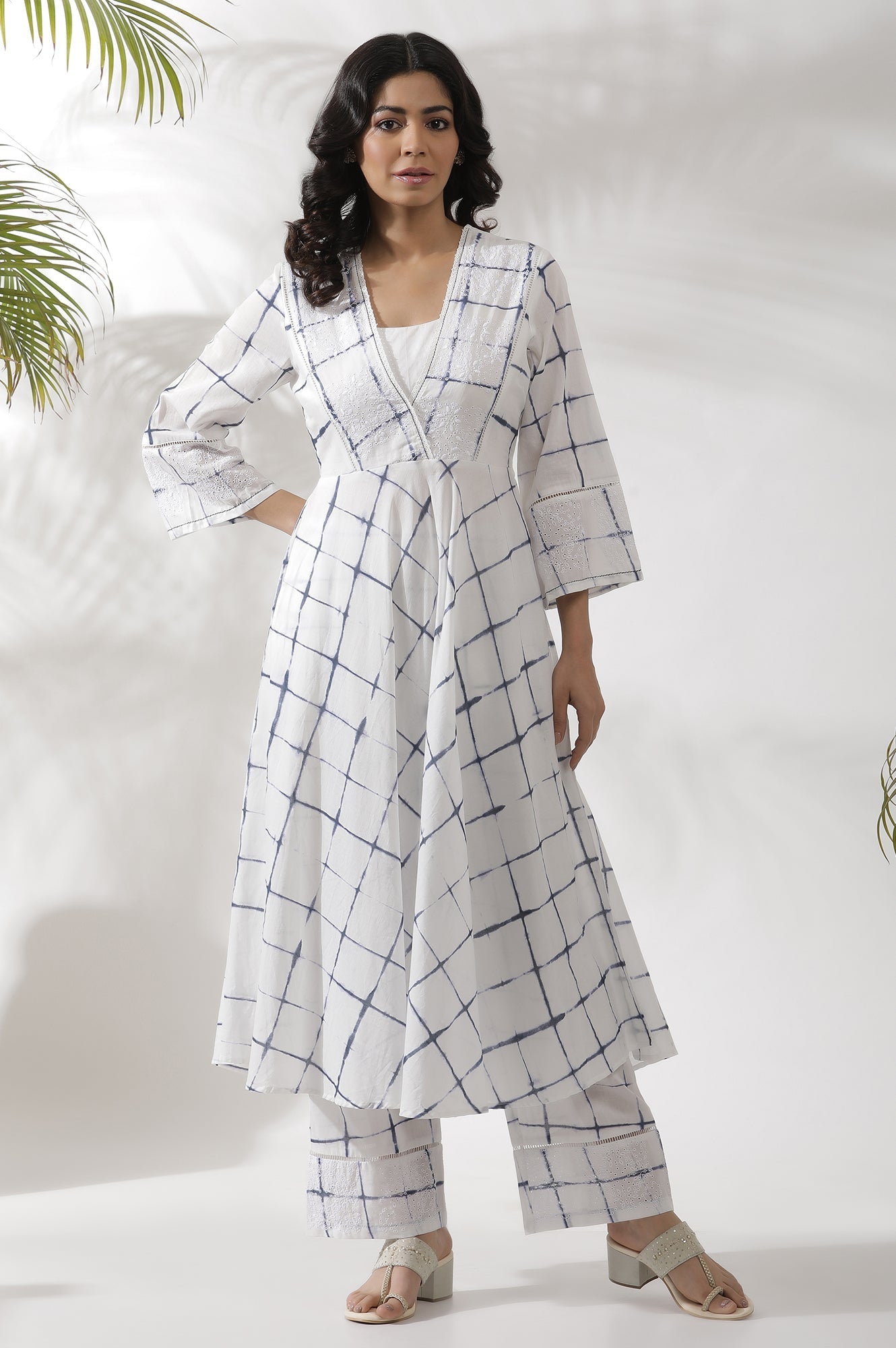 https://cdn.shopify.com/s/files/1/0722/3148/5636/files/24FEWS10510-123558_2.jpg?v=1760607201
