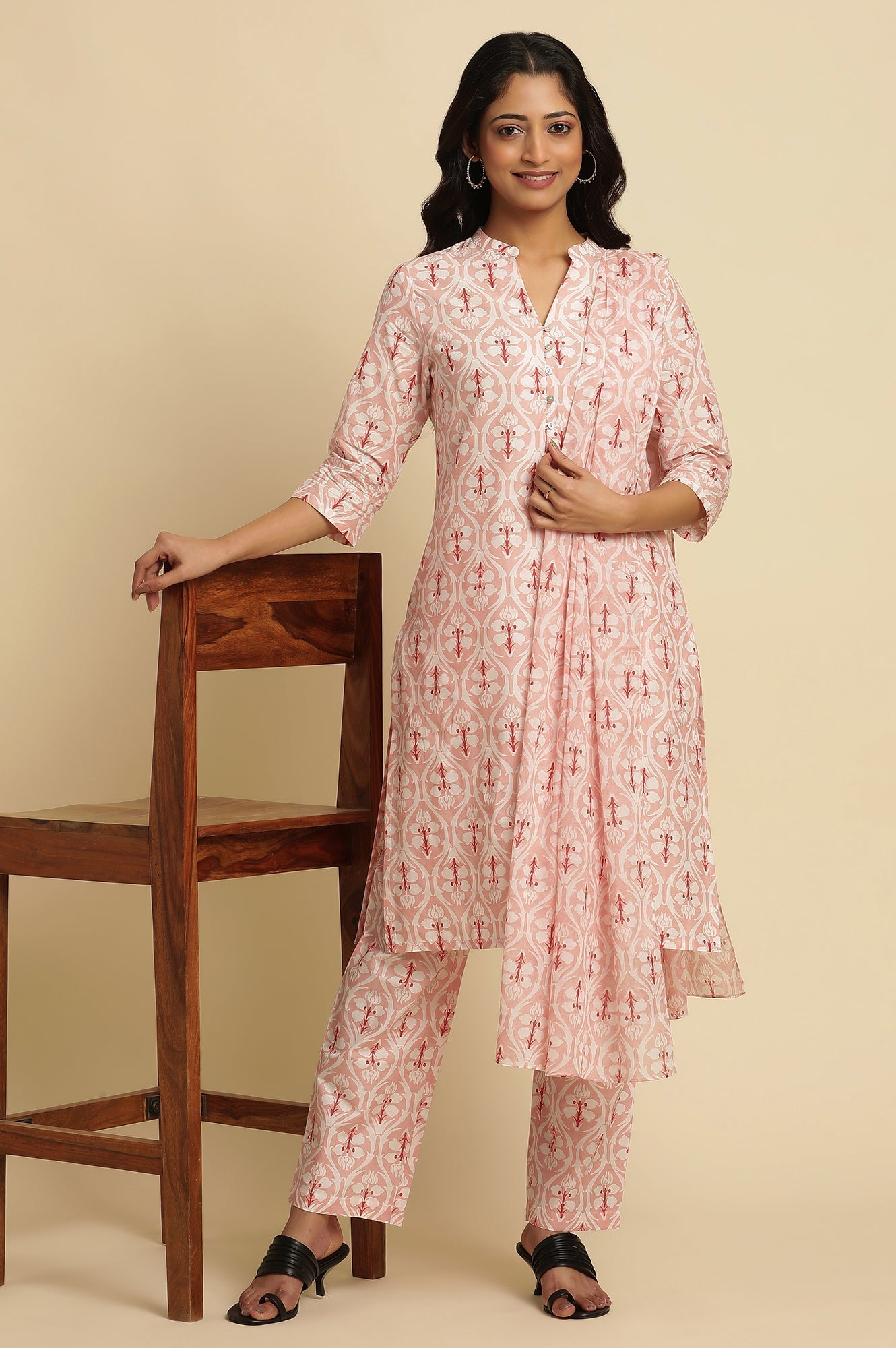 https://cdn.shopify.com/s/files/1/0722/3148/5636/files/24FEWS10740-123543_1.jpg?v=1760602300