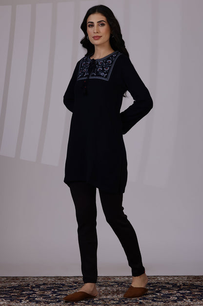 https://cdn.shopify.com/s/files/1/0722/3148/5636/files/24NOW31109-222836_4.jpg?v=1760493912