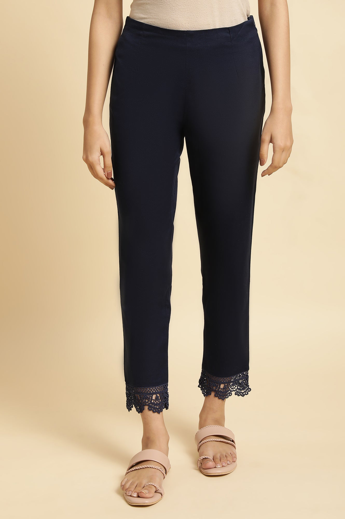 https://cdn.shopify.com/s/files/1/0722/3148/5636/files/24OBW62293-219112_2_b3baeb4c-3984-4cec-8b76-5fde33c9e348.jpg?v=1760482732