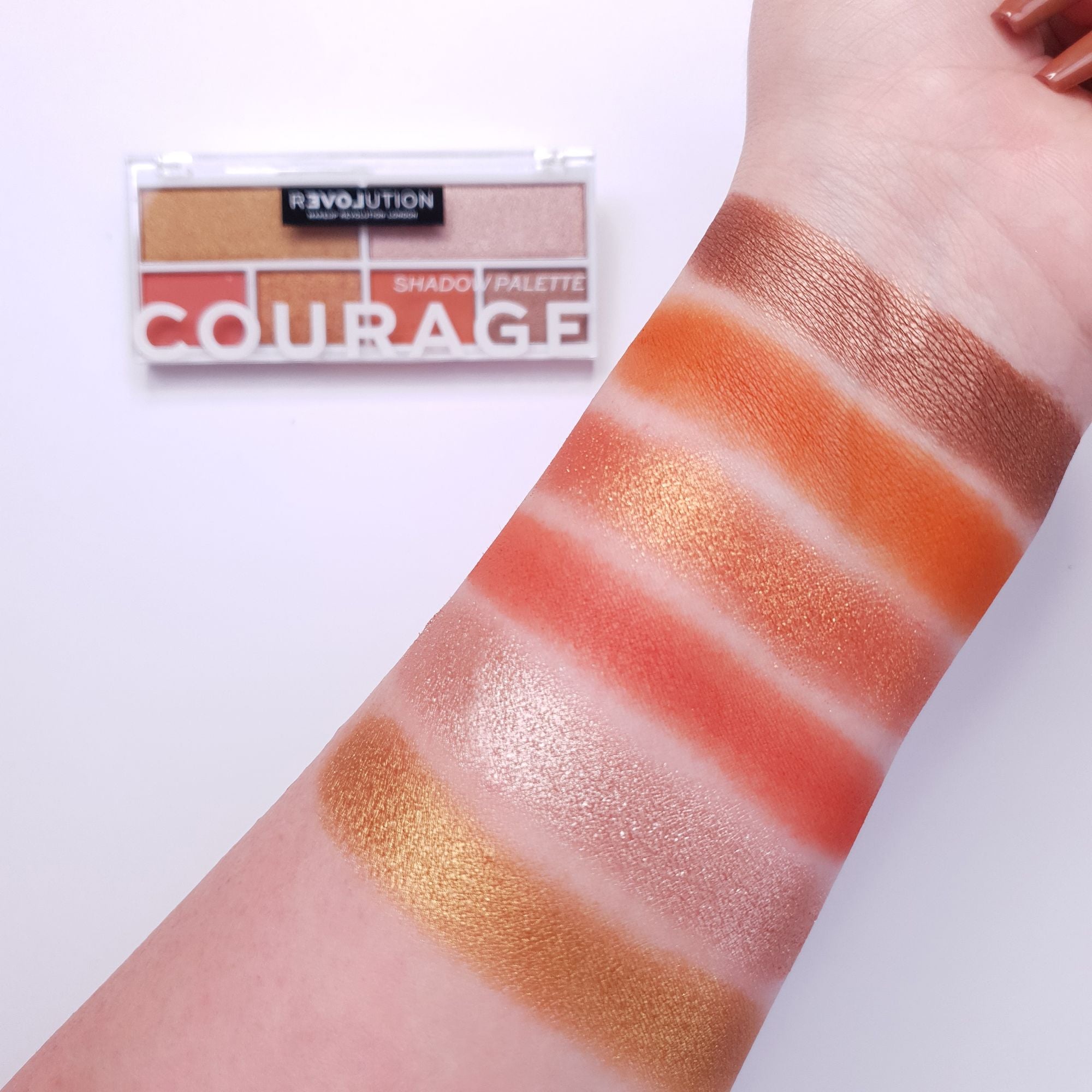 Makeup Revolution Relove Colour Play Eyeshadow Palette - Courage