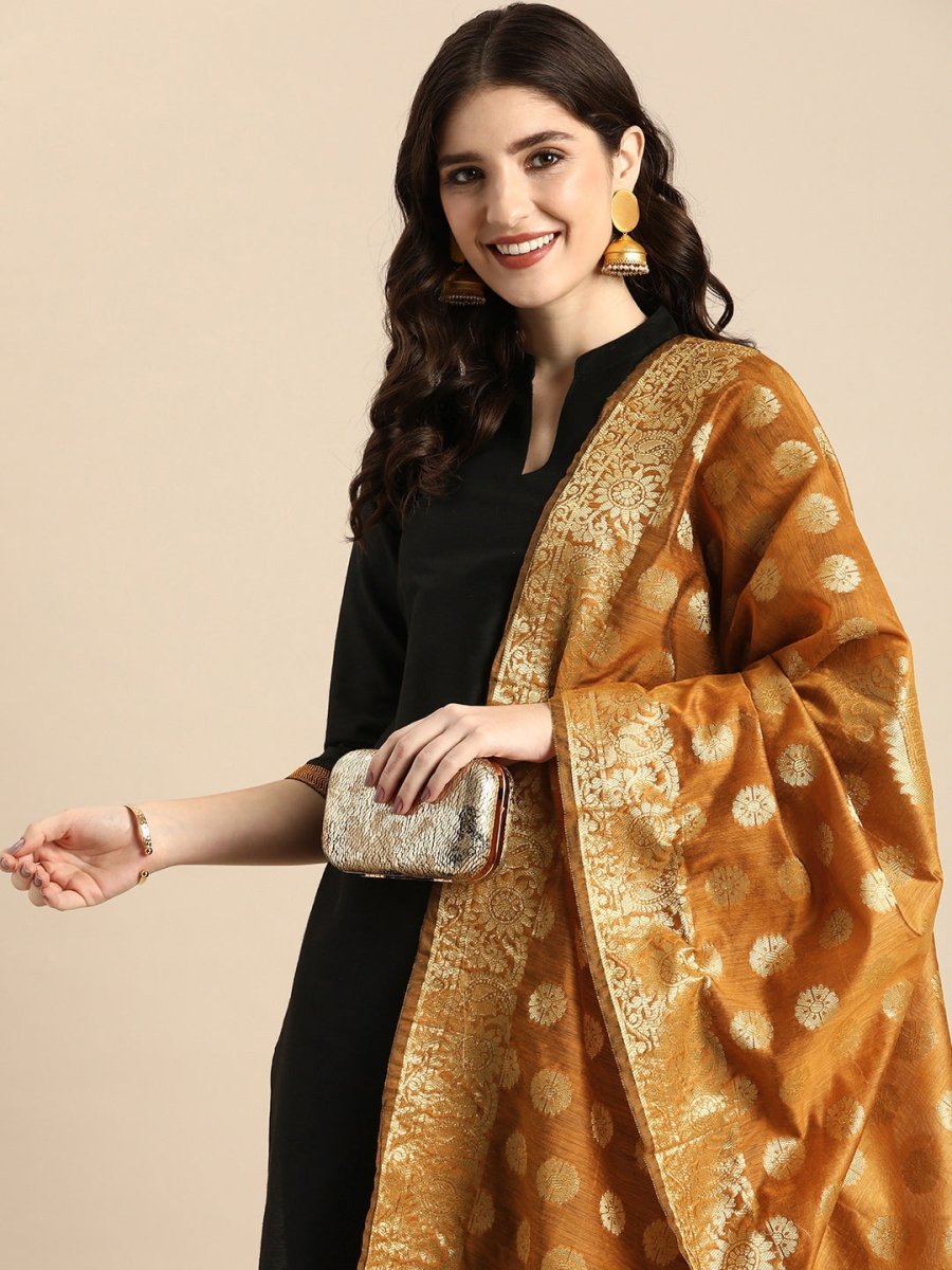 Anouk Women Regular Kurta with Trousers & With Dupatta - Distacart