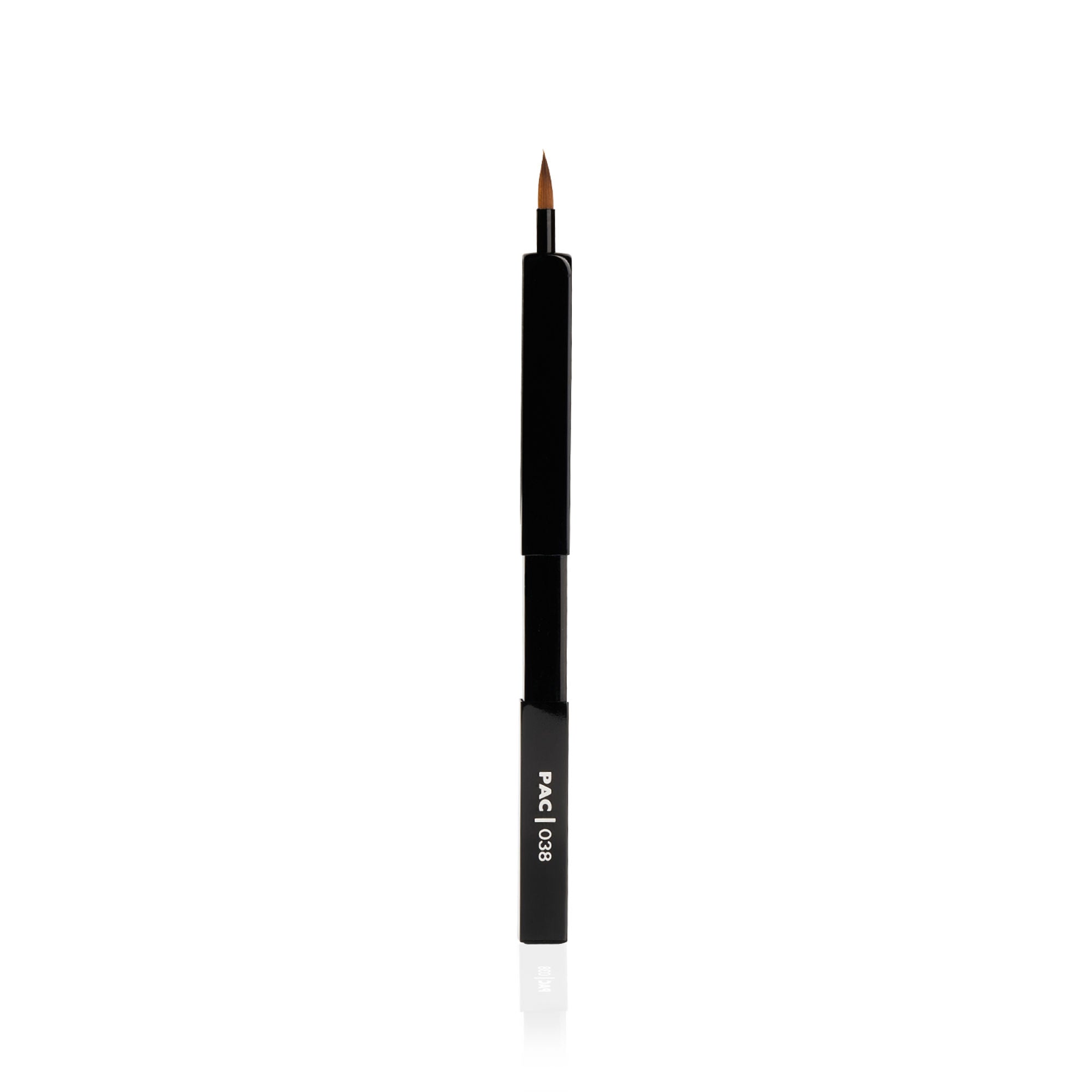 PAC Lip Brush - 038