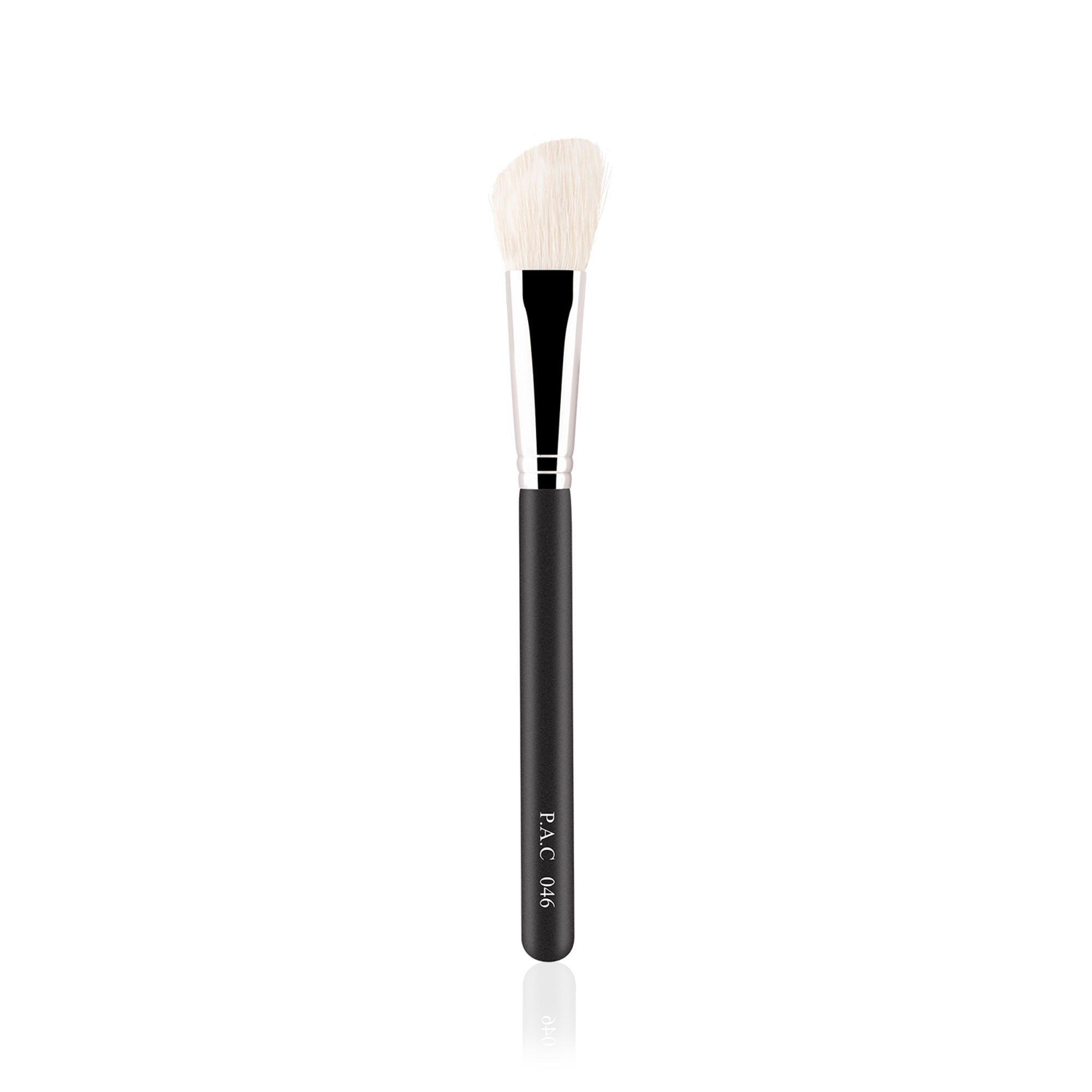 PAC Contouring Brush - 046