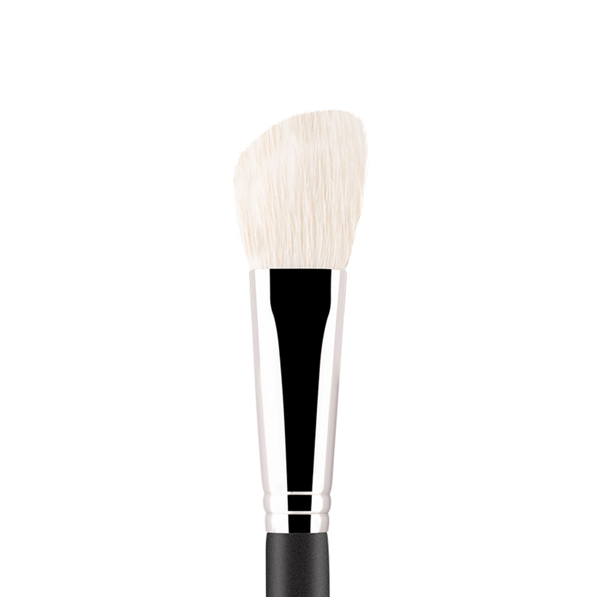 PAC Studio Contouring Brush - 046 - Distacart