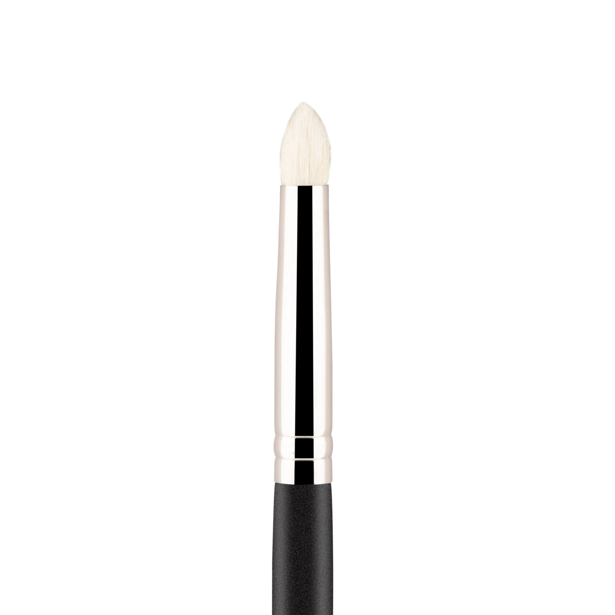 PAC Studio Eyeshadow Brush - 106