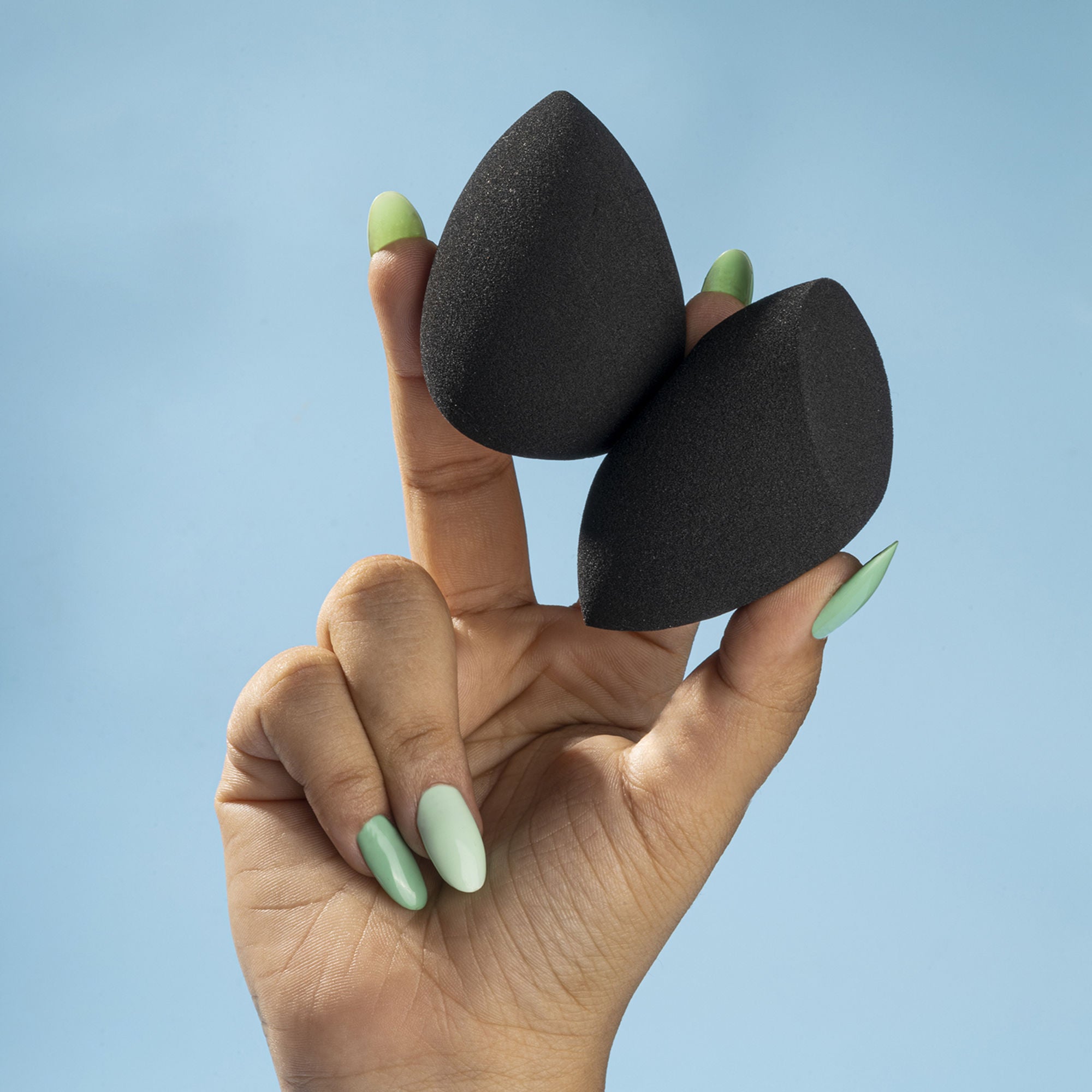 PAC Studio Ultimate Beauty Blender Sponge Black -Durable, Multi-Functional, Low Absorption Breathable Pouch - Distacart