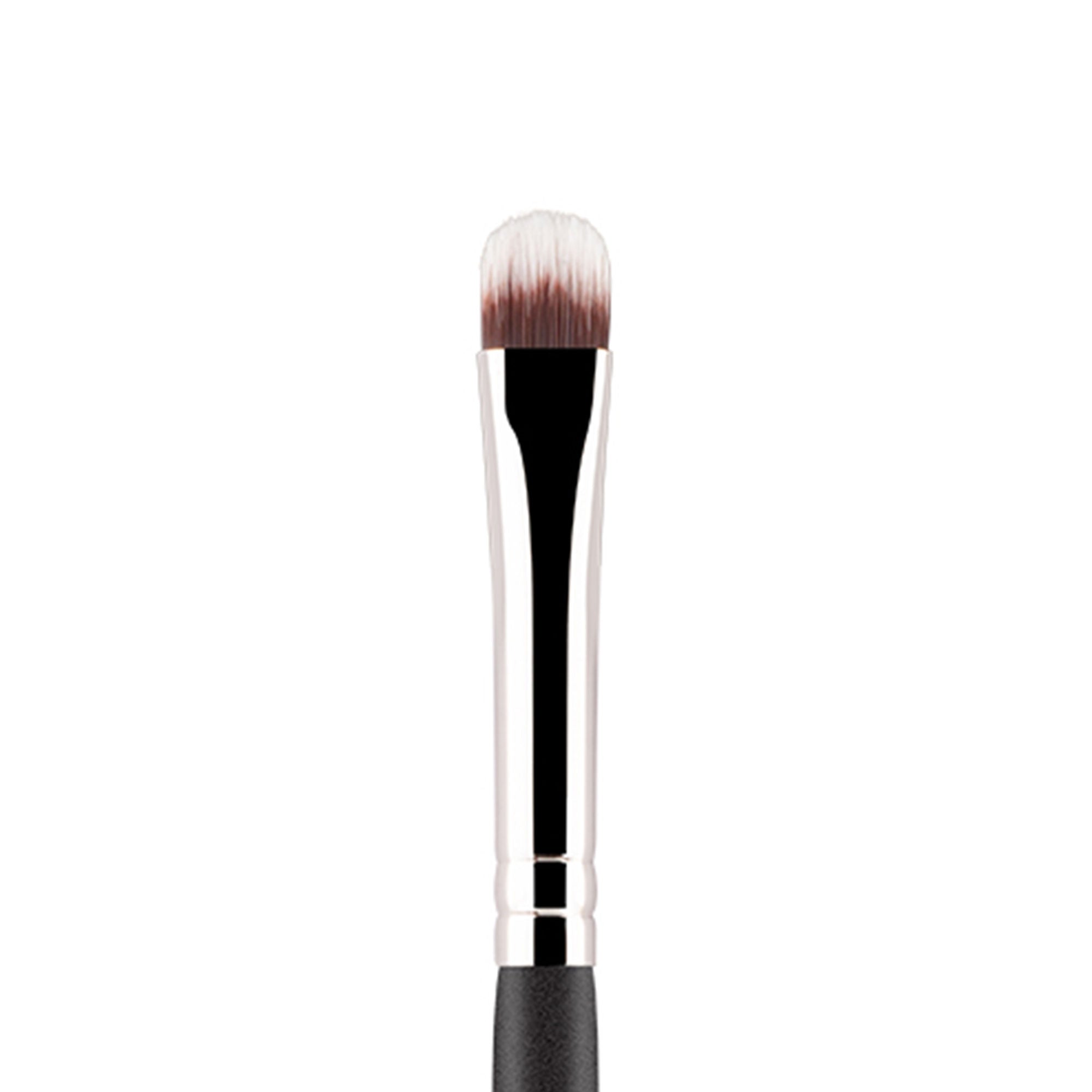 PAC Studio Eyeshadow Brush - 079