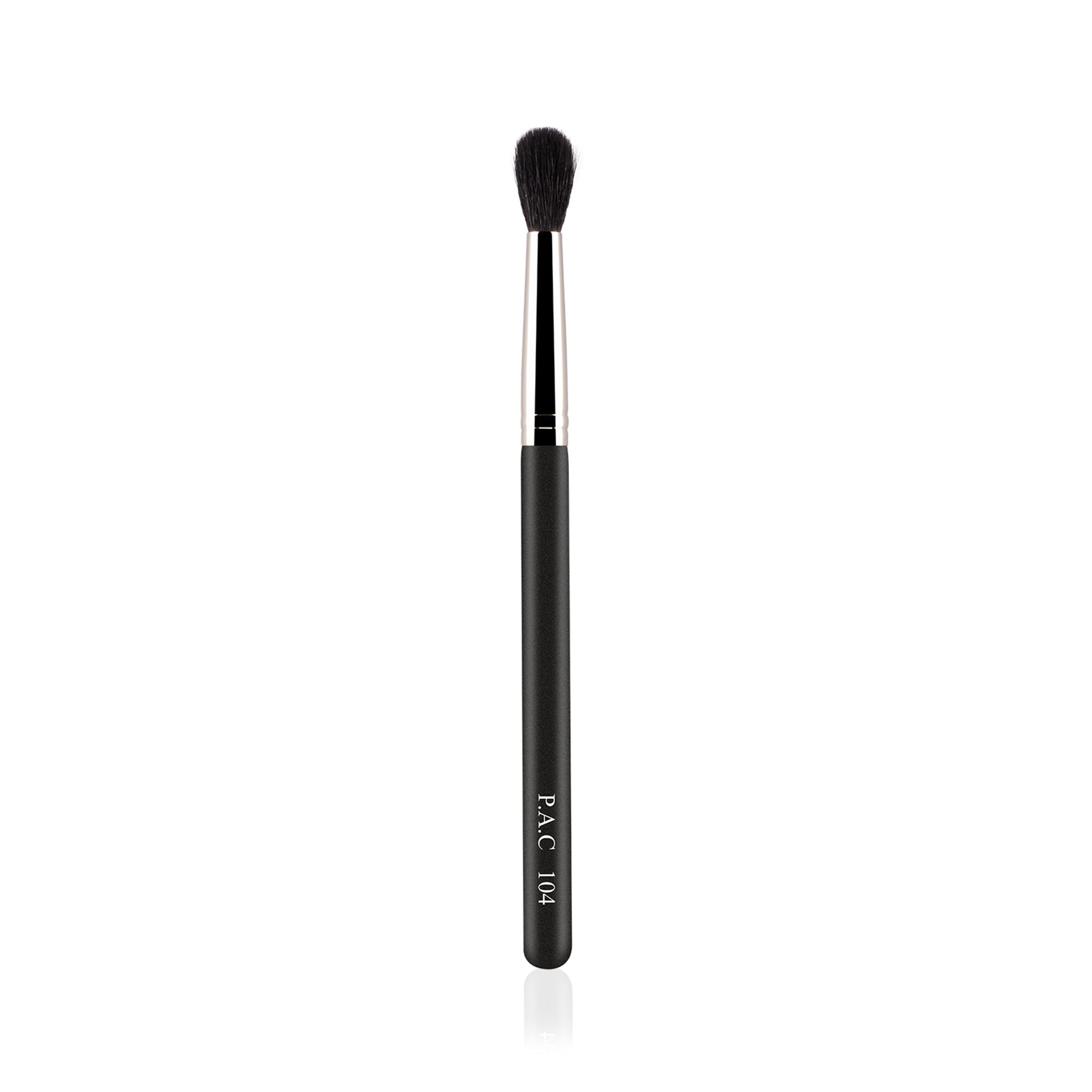PAC Eyeshadow Brush - 104