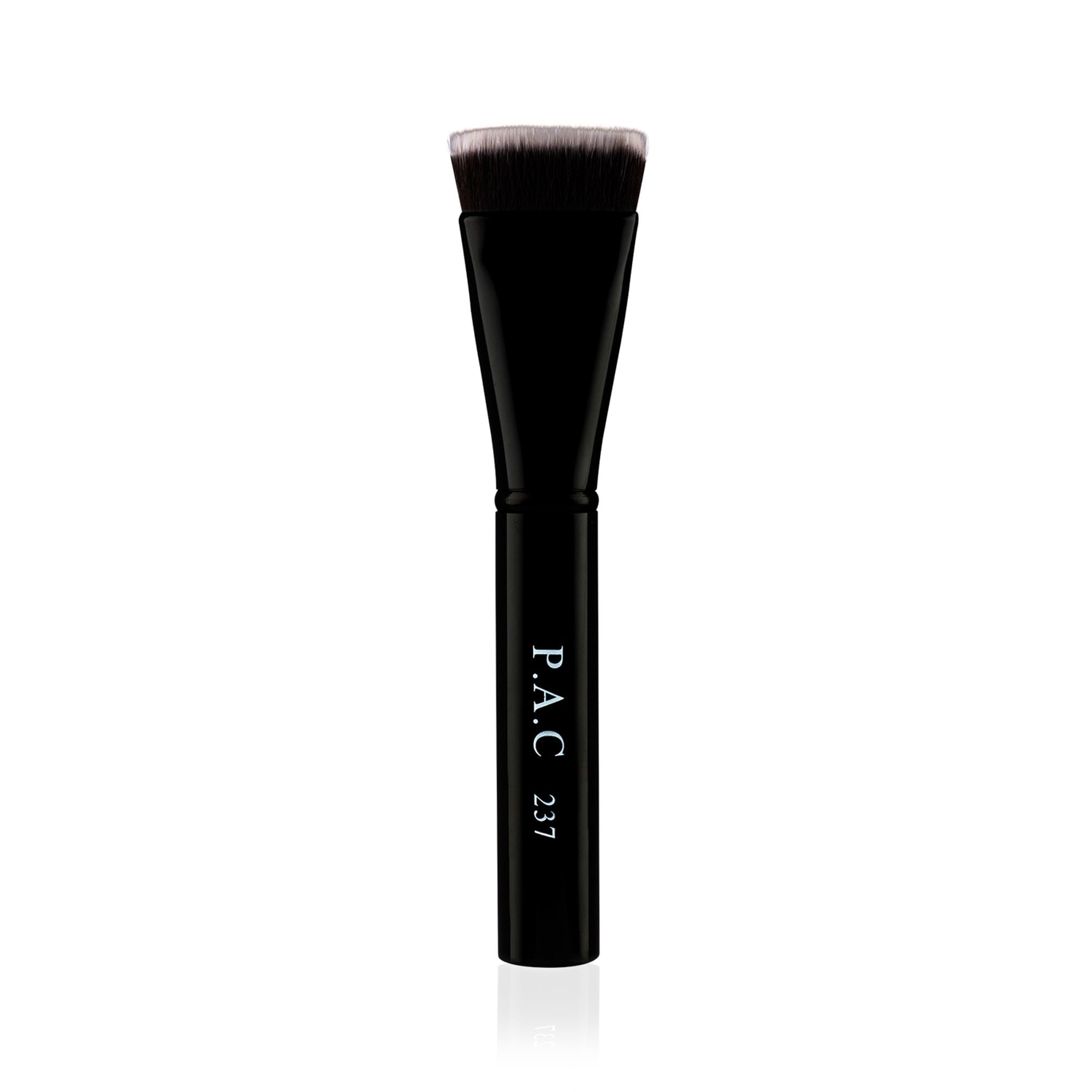 PAC Contouring Brush - 237