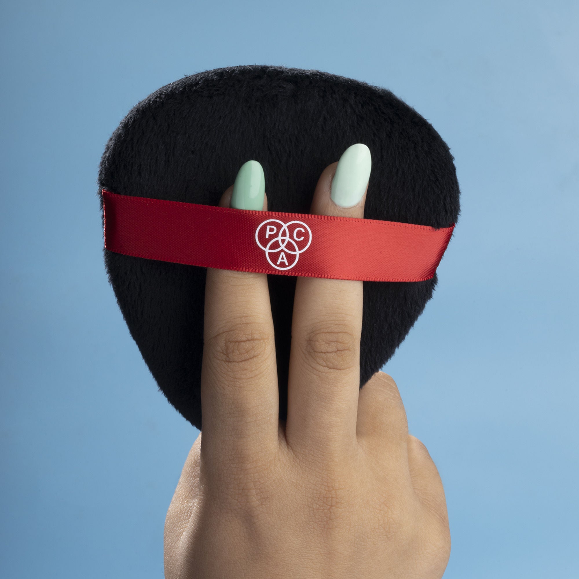 PAC Studio Power Puff Black - Large Size, 99% Soft Micro Fibre, Comes with a Pouch, Less Product Wastage