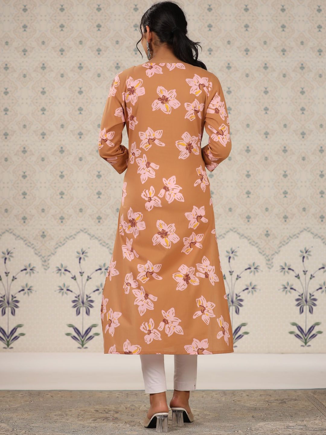 Ode by House of Pataudi Floral Printed Pure Cotton Straight Kurta - Distacart