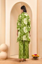 Thumbnail for Vaasva Women Green Cotton Cord Set With Printed Pants