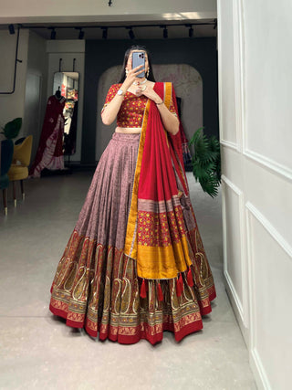 Vastranavya Kashmiri Print With Foil Print Lehenga with Unstitched Printed Blouse - Onion - Distacart