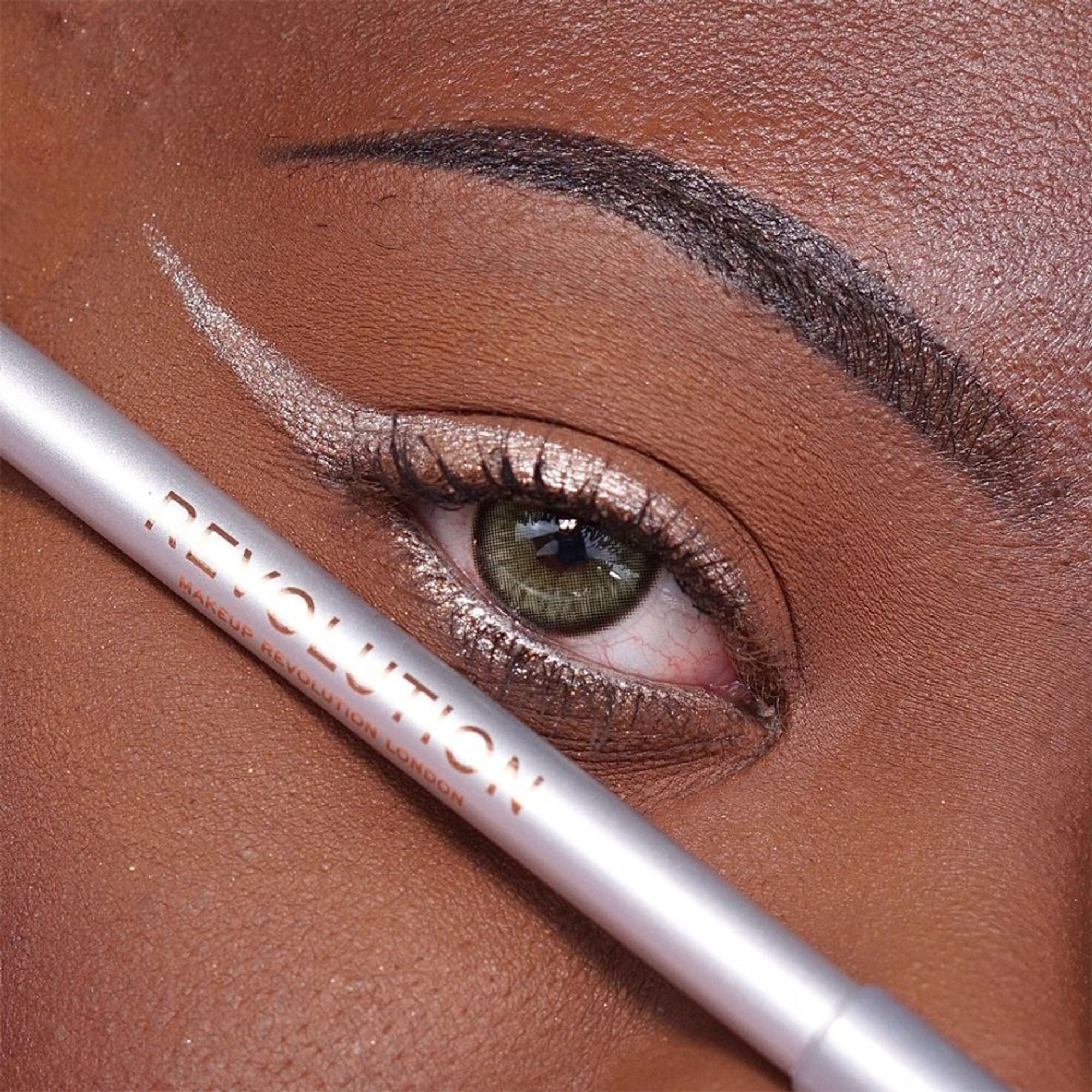 Makeup Revolution Streamline Waterline Eyeliner Pencil-Ultra Creamy Smudge Proof Smokey Looks - Silver - Distacart