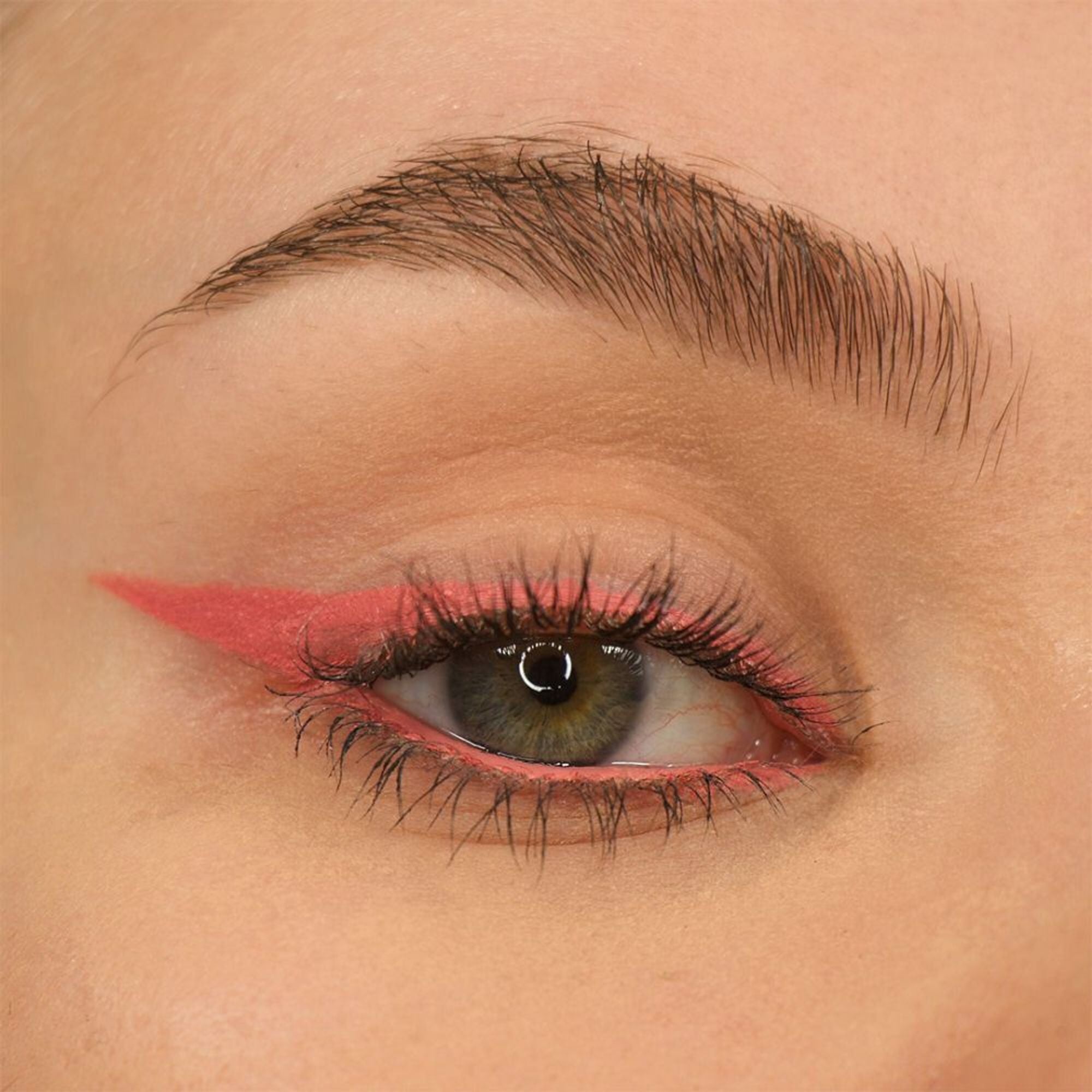 Makeup Revolution Streamline Waterline Eyeliner Pencil-Ultra Creamy Smudge Proof Smokey Looks - Hot Pink - Distacart
