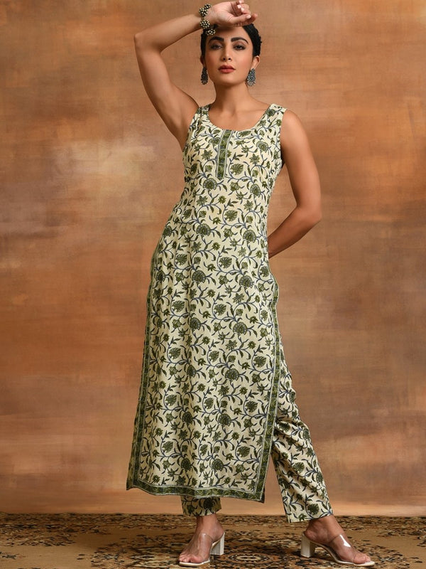 Aks Floral Printed Pure Cotton Straight Kurta with Trousers - Distacart