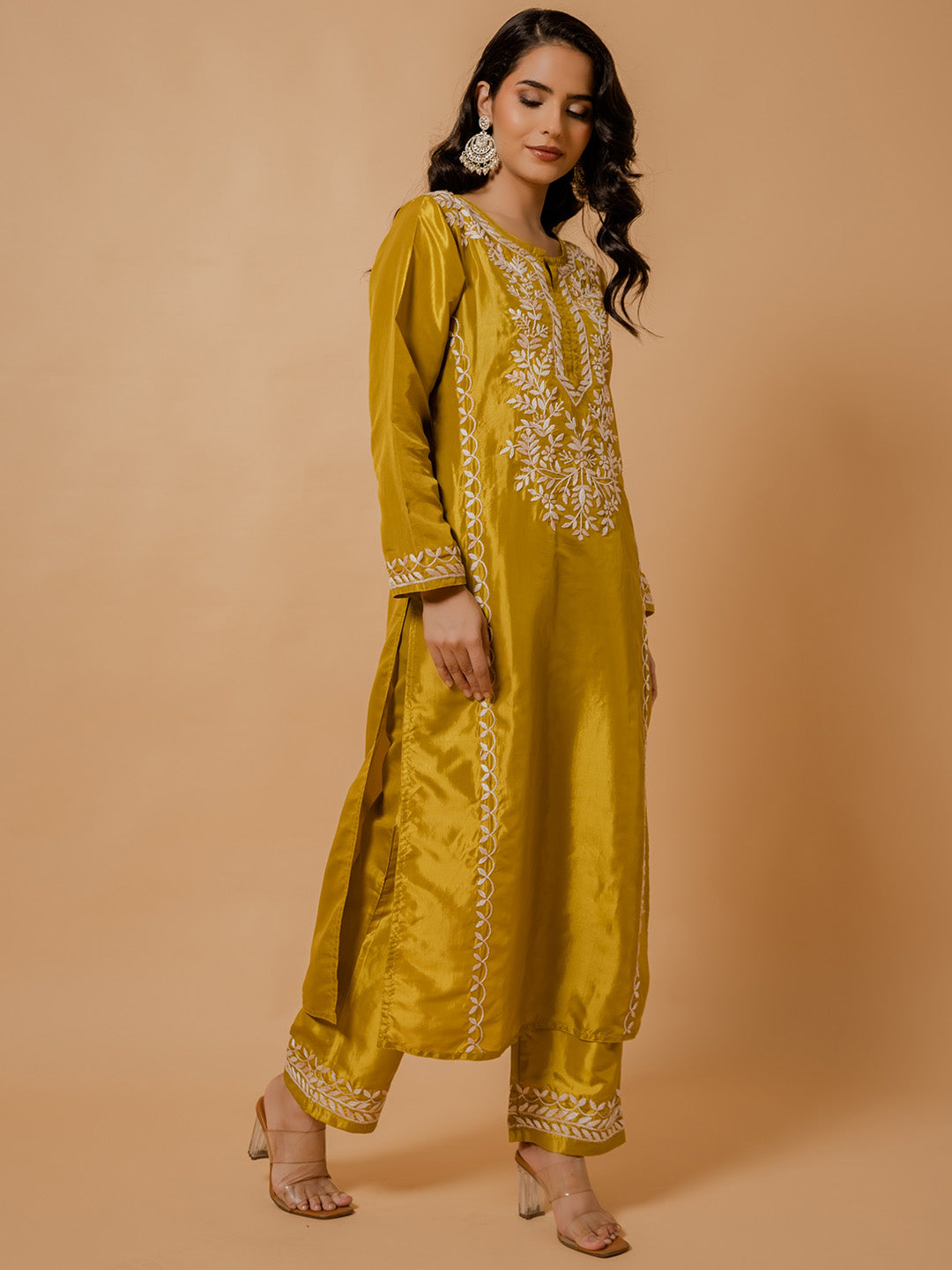 HOUSE OF KARI Floral Embroidered Silk Chikankari Kurta - Distacart