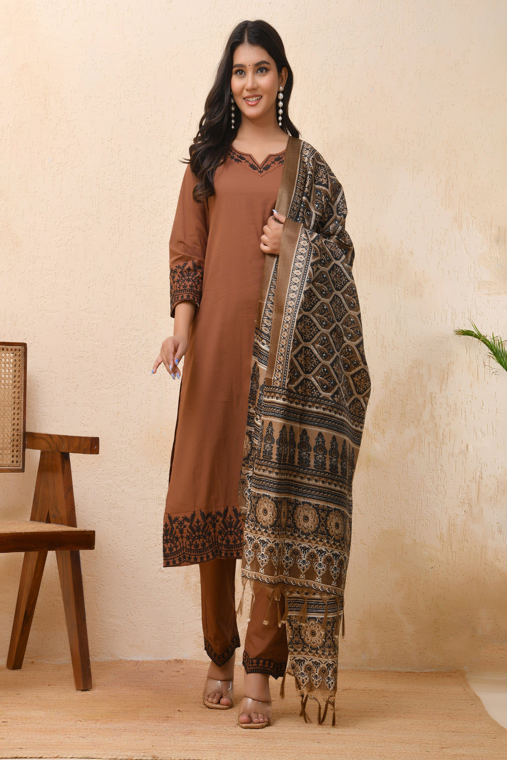 Vaasva Women Brown Embroidered Suit Set - Distacart