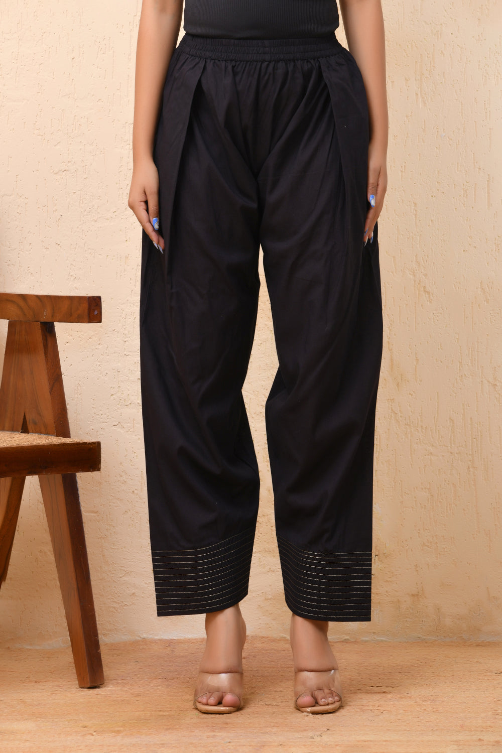 Vaasva Women Black Solid Farshi Pant - Distacart