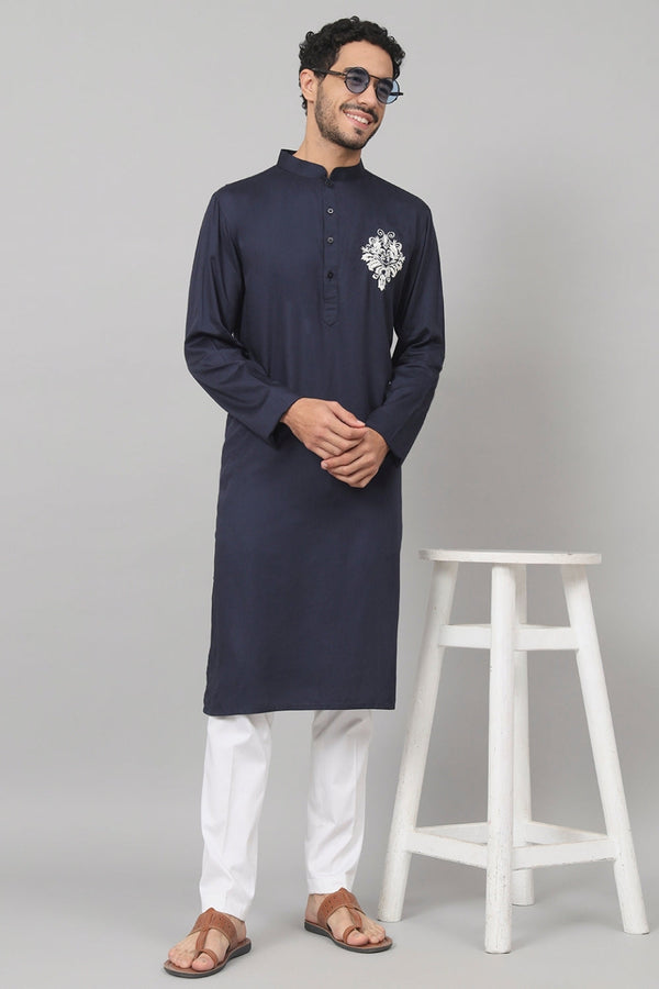 Classic Cotton Kurta With Single Motif Embroidery by Hilo Design