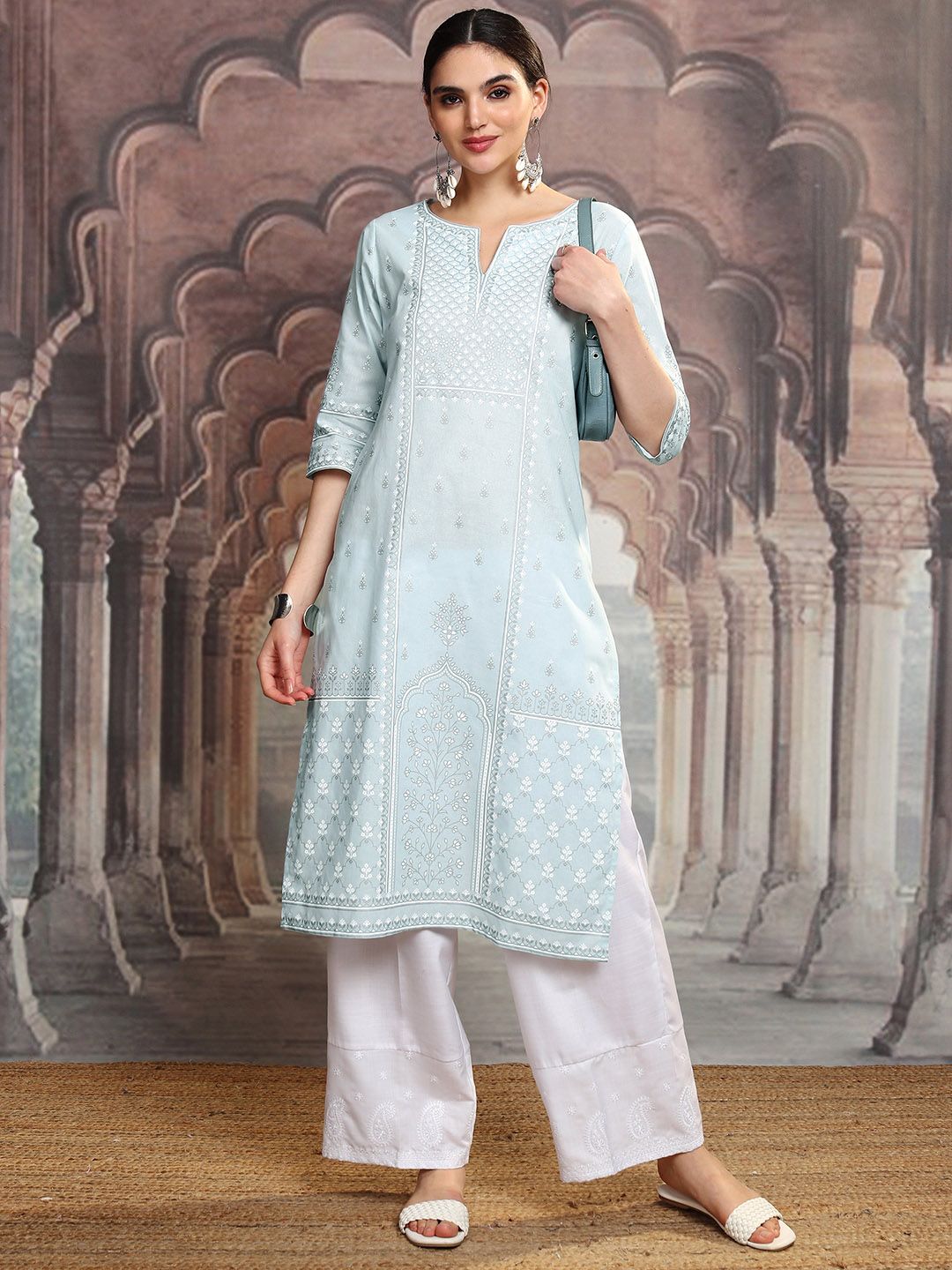 Vishudh Blue Ethnic Motifs Printed Notch Neck Straight Kurta