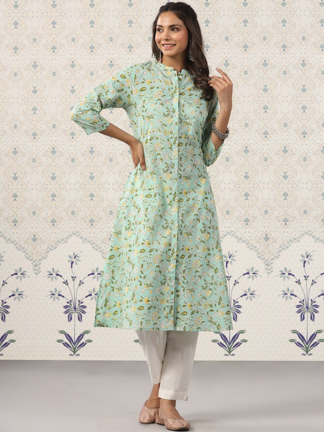 Ode by House of Pataudi Floral Printed Band Collar Pure Cotton Kurta - Distacart