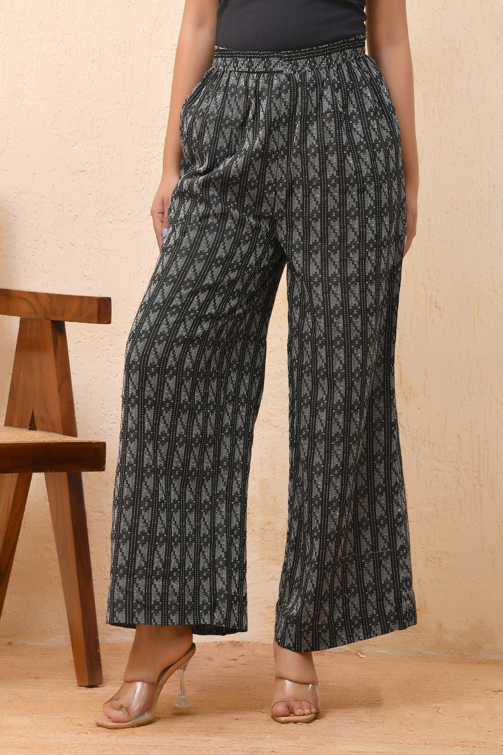 Vaasva Women Dobby Flared Pants - Distacart