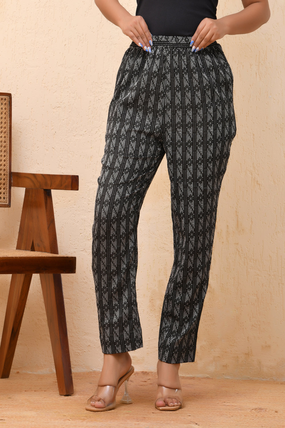 Vaasva Women Dobby Straight Pants - Distacart