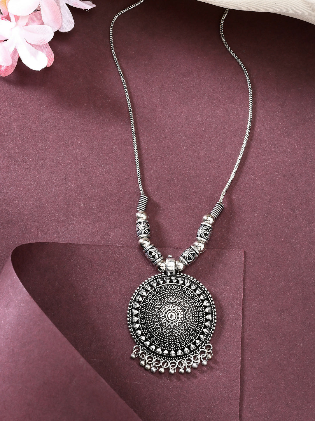 NVR Women's Silver-Toned Circular Shape Pendant with Chain - Distacart