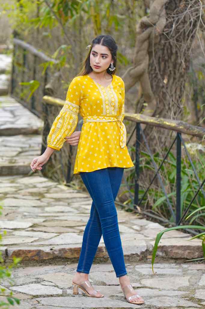 Juniper Women's Mustard Geometric Printed Rayon Flex Peplum Tunic - Distacart