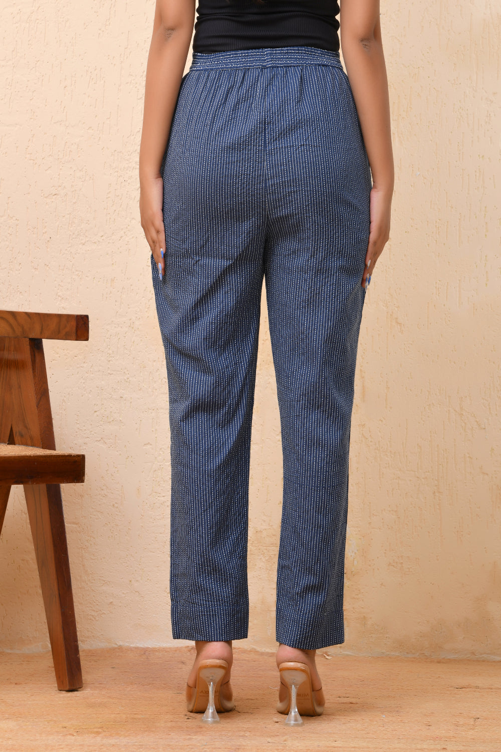 Vaasva Women Royal Blue Straight Pant - Distacart