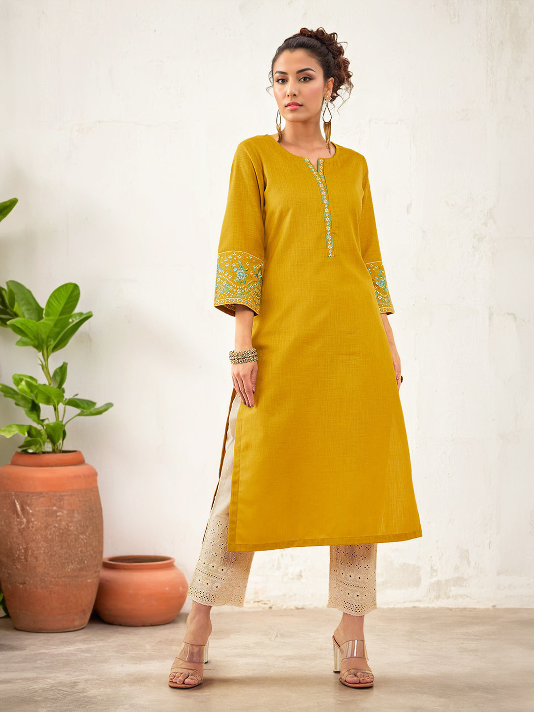 Soch Floral Embroidered Regular Thread Work Kurta with Trousers - Distacart