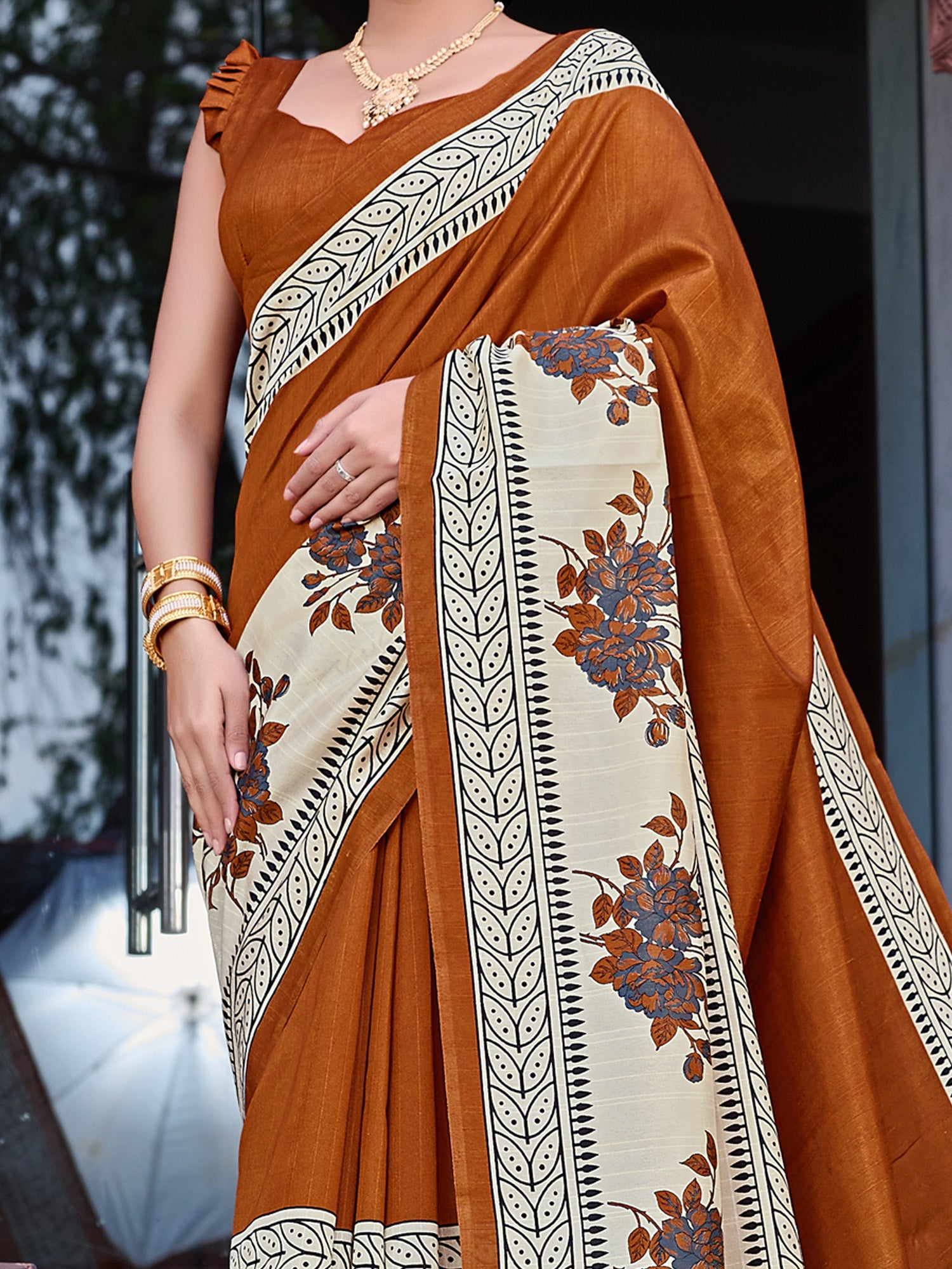 NOZ2TOZ Women's Bhagalpuri Silk Brown Printed Designer Saree With Blouse Piece - Distacart