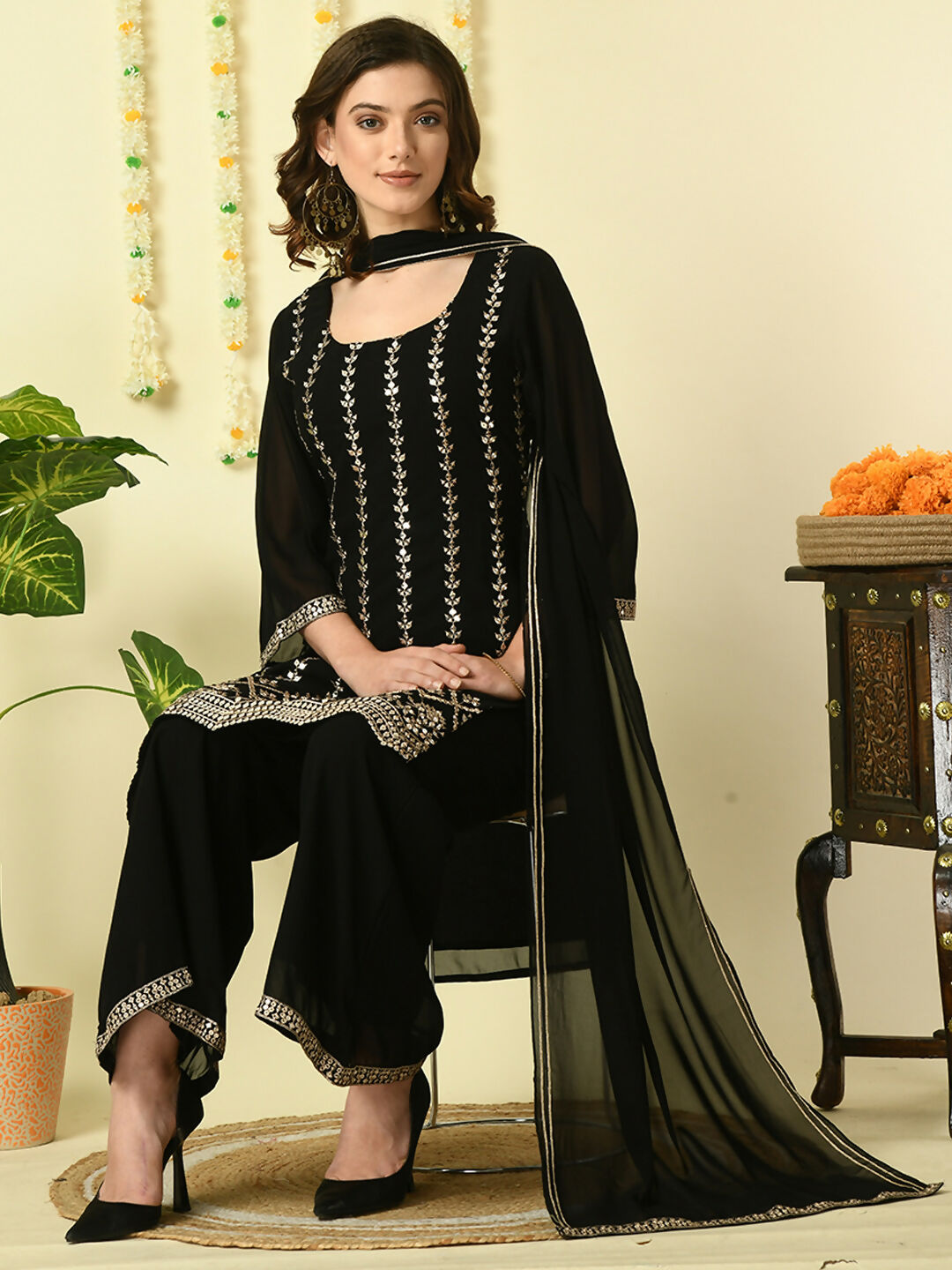 Myshka Women's Black Georgette Kurta & Palazzos With Dupatta Party Sets - Distacart