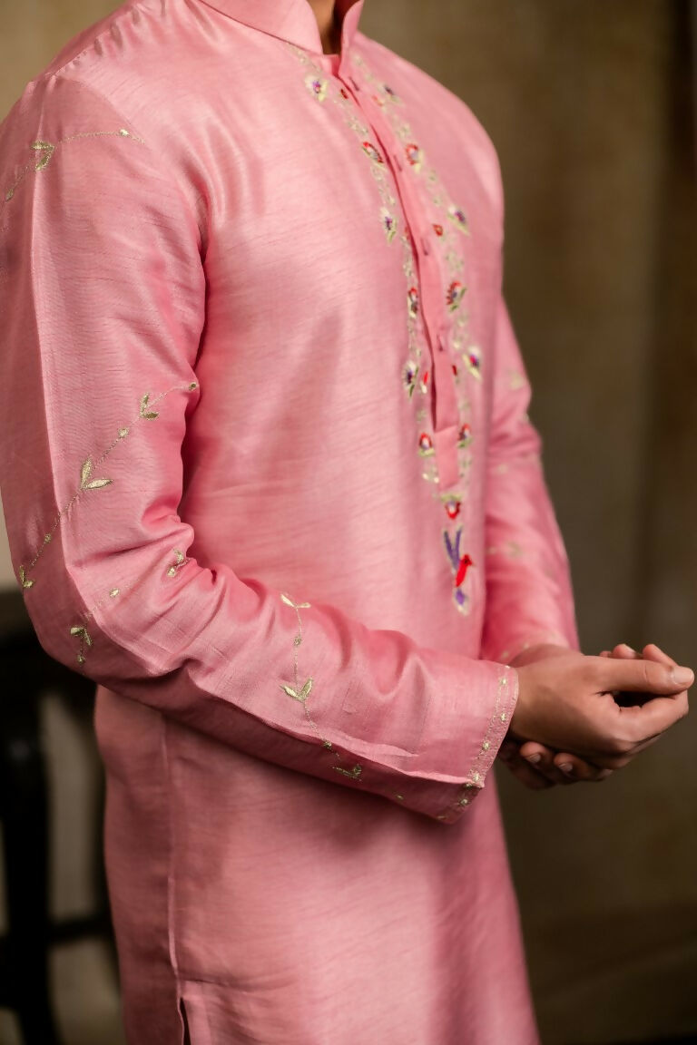 Falling Raw Silk Pink Gulab Pakshi Kurta Set By Hilo Design