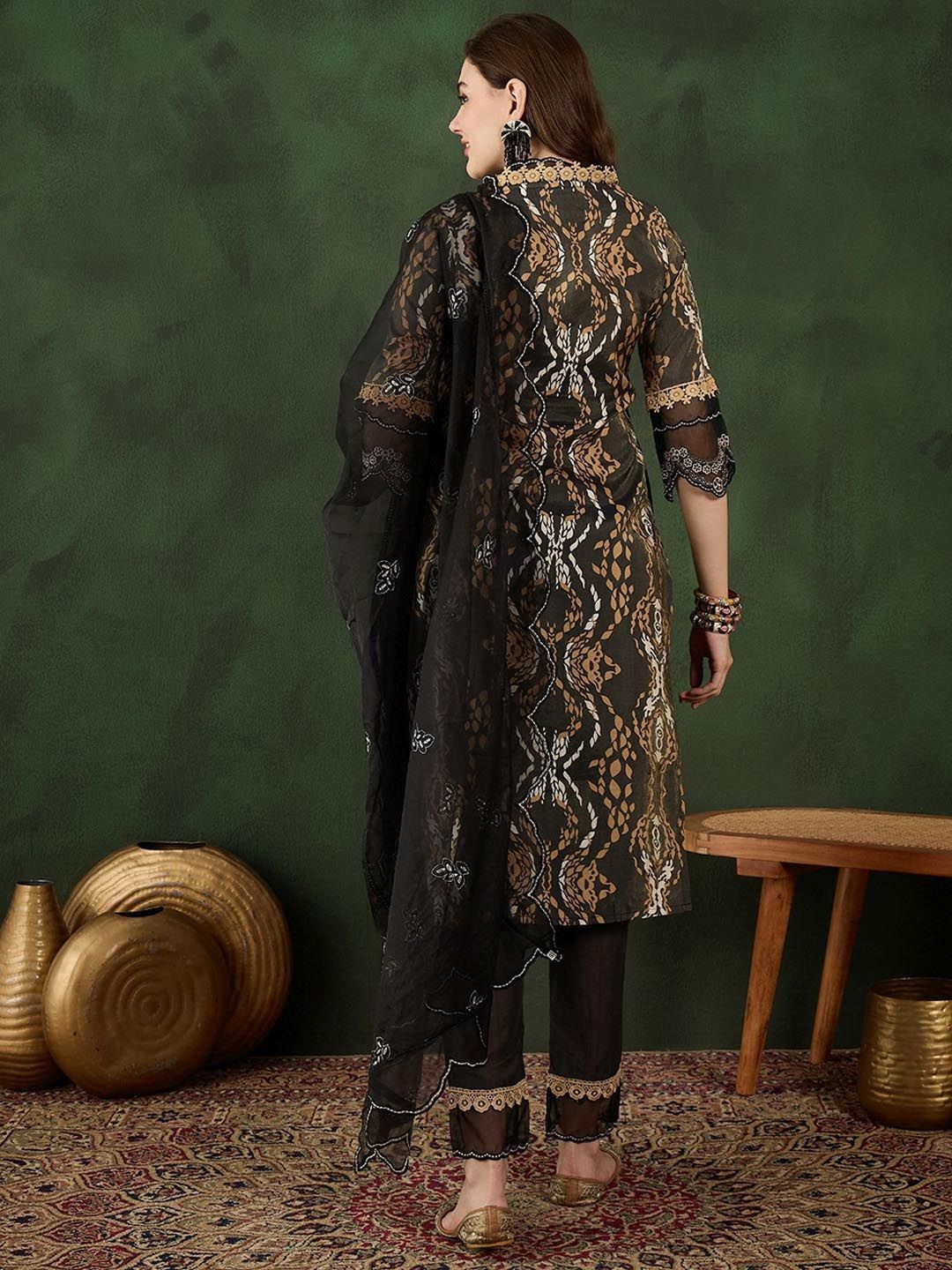 Sangria Printed Straight Kurta, Trouser & Dupatta Set