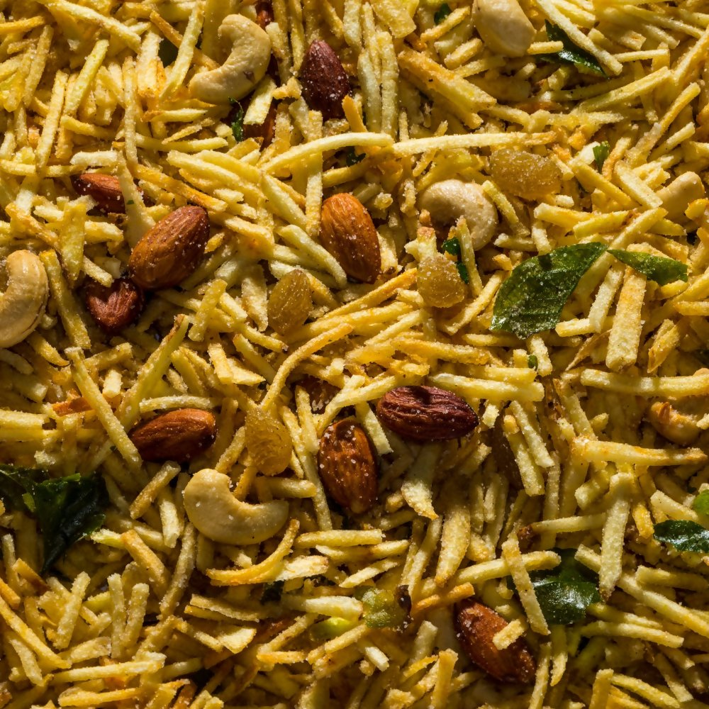 PANCHHI Badam Lachha Namkeen - Dista