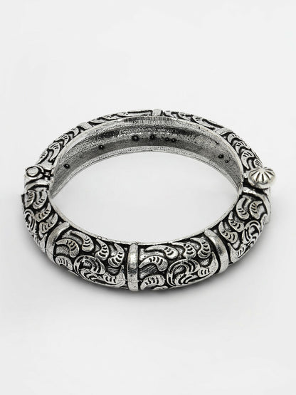 NVR Women's Silver-Toned German Silver Oxidised Kada Bangle - Distacart
