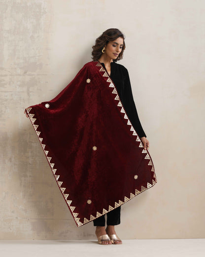 trueBrowns Maroon Velvet Gota Patti Stole - Distacart